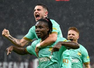 Igoh Ogbu supports ailing player with ₦2m donation